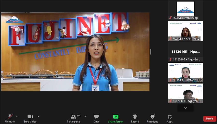 THAM QUAN ONLINE - SINH VIÊN KHOA CNTT TRƯỜNG ĐH KHOA HỌC TỰ NHIÊN, ĐHQG-HCM