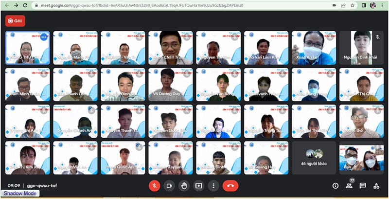 SINH VIÊN K43 KHOA CNTT - TRƯỜNG ĐH QUY NHƠN THAM QUAN FUJINET